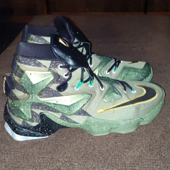 Nike Other - Northern lights LeBron 13